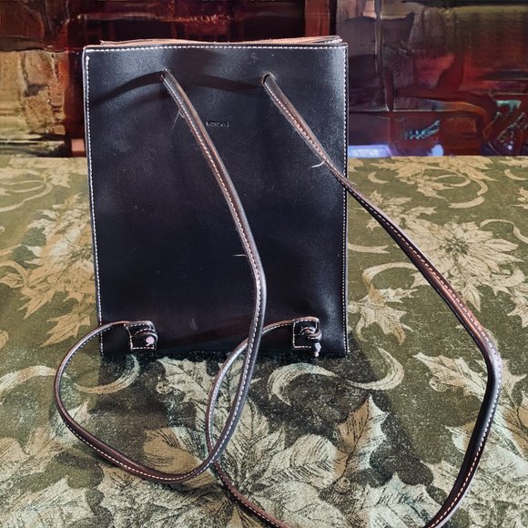 Mondani New York Black Simulated Leather Backpack...NWOT - Picture 3 of 12